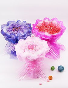 花间有礼，馨香传情 礼品花卉的选择与赠送艺术